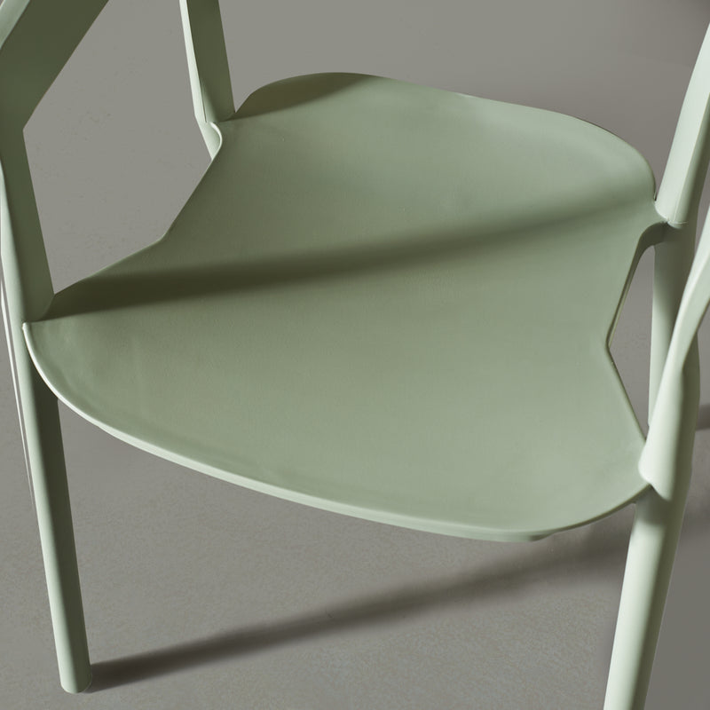 MILLS - Green Armchair